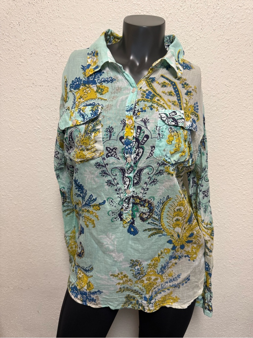 Floral Paisley Button-Up Shirt - Light Aqua